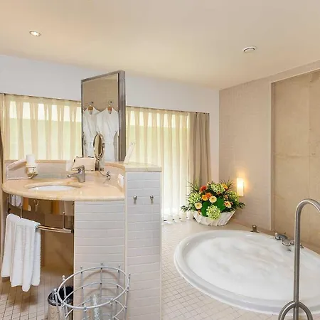 Szálloda Paloma Sencia 5*